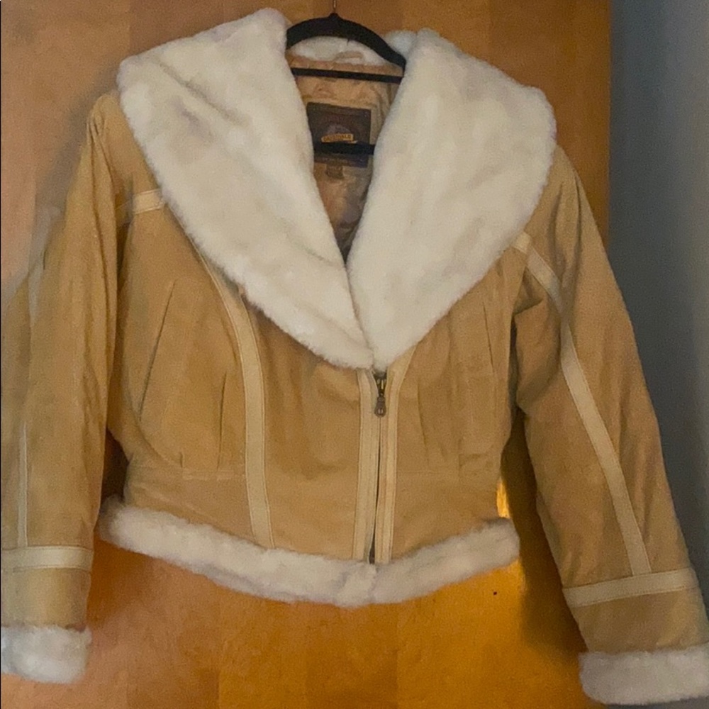 Wilson’s adventure bound suede leather bomber